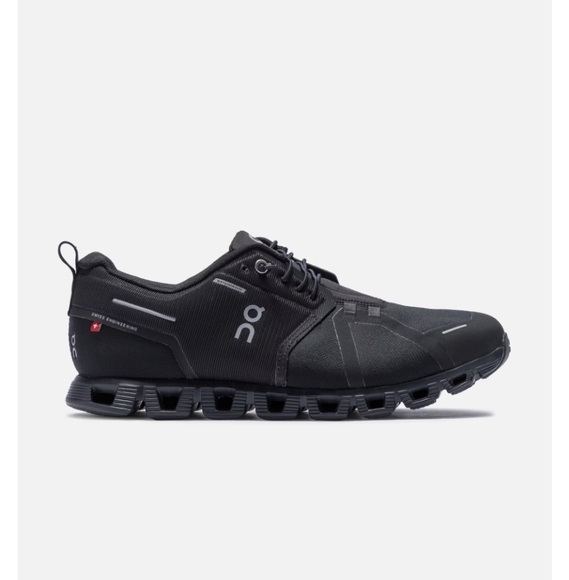 On Running Shoes - New Women's On Cloud 5 Waterproof Running Shoes in Black Size 10